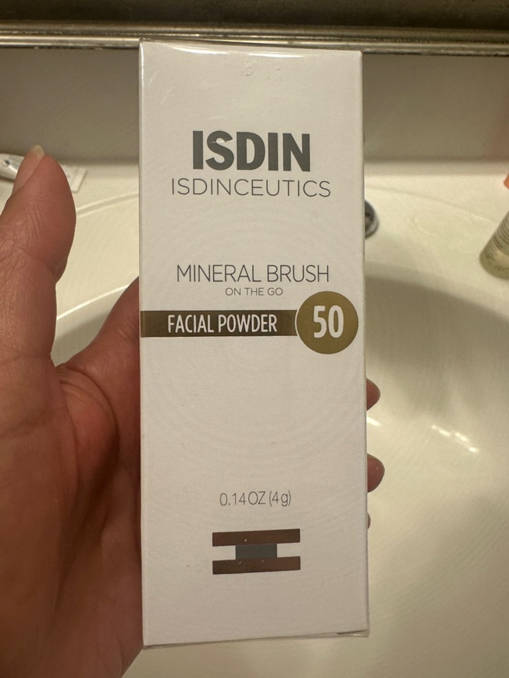ISDIN Isdinceutics Mineral Brush Facial Powder 50 - Cream NEW